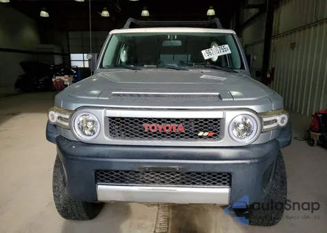 2007 Toyota Fj Cruiser из США, поврежденный, VIN JTEBU11F770023934
